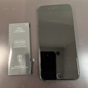 iPhone8 バッテリー交換