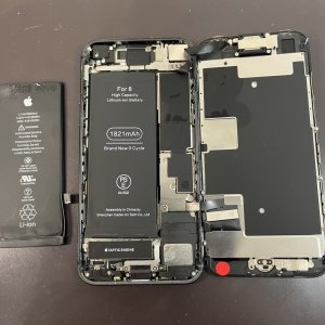 iPhone8 バッテリー交換