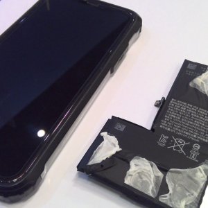 iPhoneXバッテリー交換