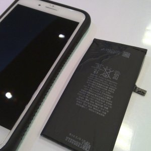 iPhone7plusバッテリー交換