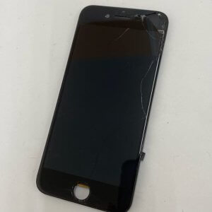 iPhone8 フロントパネル交換
