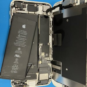 iPhone8 バッテリー交換修理