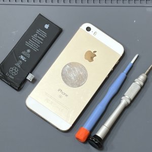 iPhoneSE 第一世代 バッテリー交換
