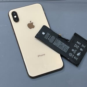 iPhoneXS バッテリー交換