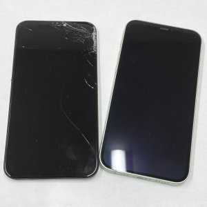 iPhone12 液晶パネル交換