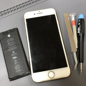 iPhone8 バッテリー交換