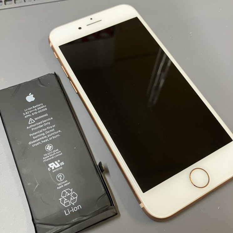 iPhone8 バッテリー 液晶セット交換