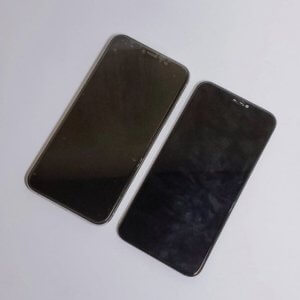 iPhone XSパネル交換