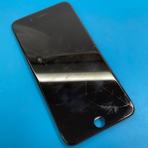 iPhone8Plus フロントパネル交換修理