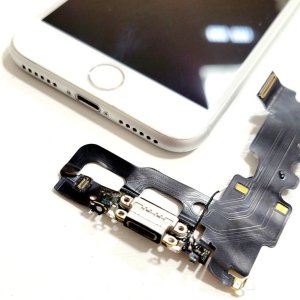 iPhone7 ライトニング修理 充電ドック修理