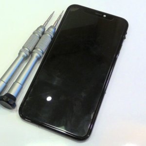 iPhone11 液晶交換
