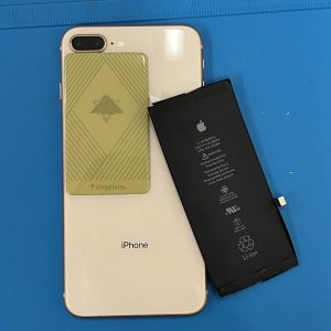 iPhone8Plus バッテリー交換