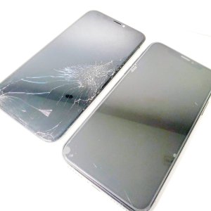 iPhone XS 液晶交換