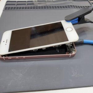 iPhoneSE バッテリー交換