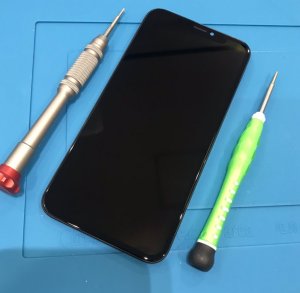 iPhoneX 液晶交換