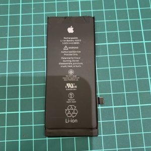 iPhone8 バッテリー交換