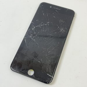iPhone8Plus フロントパネル交換