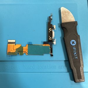 iPhone8plus ライトニング交換