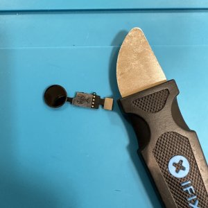 iPhone8  ホームボタン交換