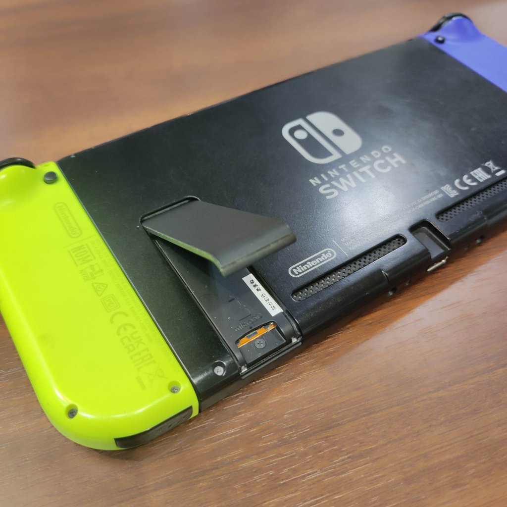 Nintendo Switch (ニンテンドースイッチ) SDカード修理