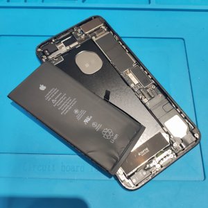 iPhone7Plus アイフォン7プラス バッテリー交換