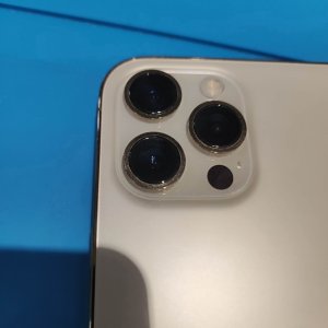 iPhone12ProMax アウトカメラ交換