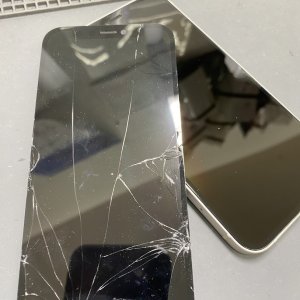 iPhone12mini 液晶交換
