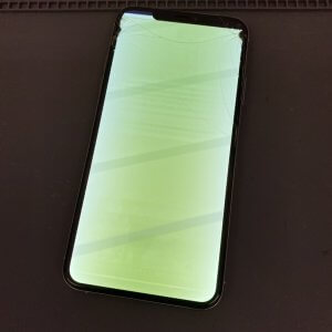 iPhone11ProMAX 液晶交換