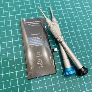 iPhoneXR バッテリー交換