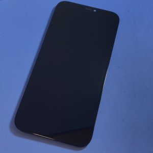iPhone12ProMAX 画面が割れてしまい修理したい…