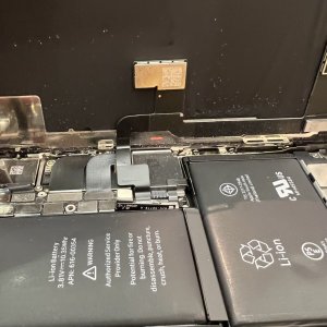 iPhoneX　水没修理