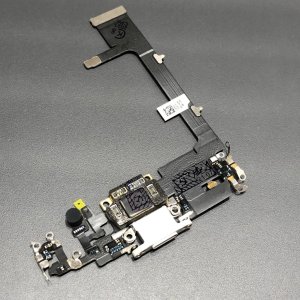 iPhone11Pro ライトニング交換