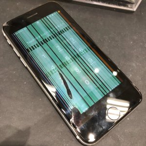 iPhone7 液晶交換