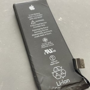 iPhone5ーSE バッテリー交換
