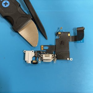 iPhone6S ライトニング交換