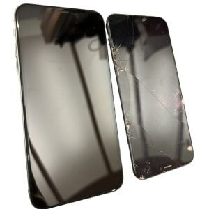 iPhoneXS　フロントパネル交換