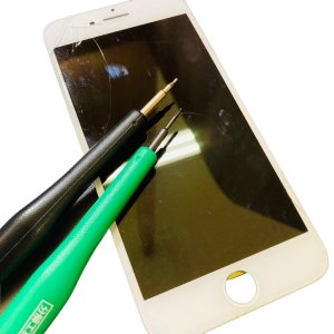 iPhone8 液晶交換
