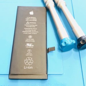 iPhone8 バッテリー交換修理