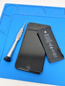 iPhone8 バッテリー交換修理