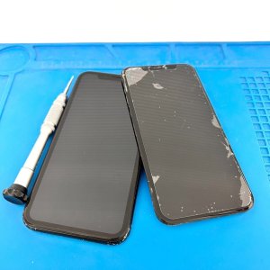 iPhoneXR 液晶交換修理