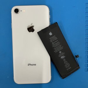 iPhone８ バッテリー交換