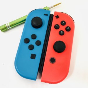 NintendoSwitch ジョイコン修理