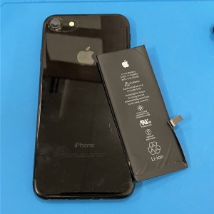 iPhone8 バッテリー交換修理