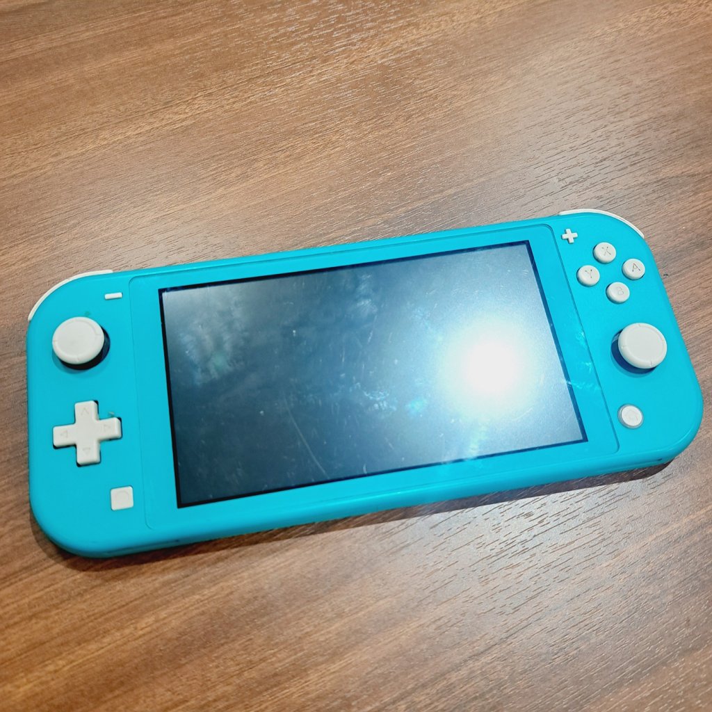 Nintendo Switch light (ニンテンドースイッチライト