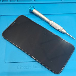 iPhone11 アイフォン11 フロントパネル交換