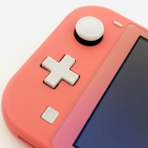 Nintendo Switch Lite ボタン修理
