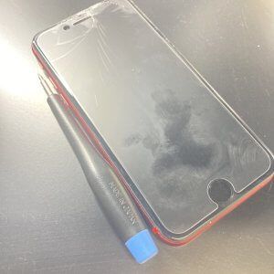 iPhoneSE第2世代 パネル 交換修理