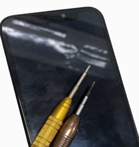 iPhone11液晶交換