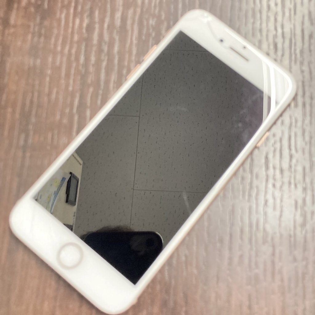 iPhone8 ガラスパネル 交換修理