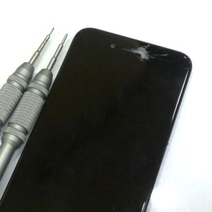 iPhoneSE2 フロントパネル交換